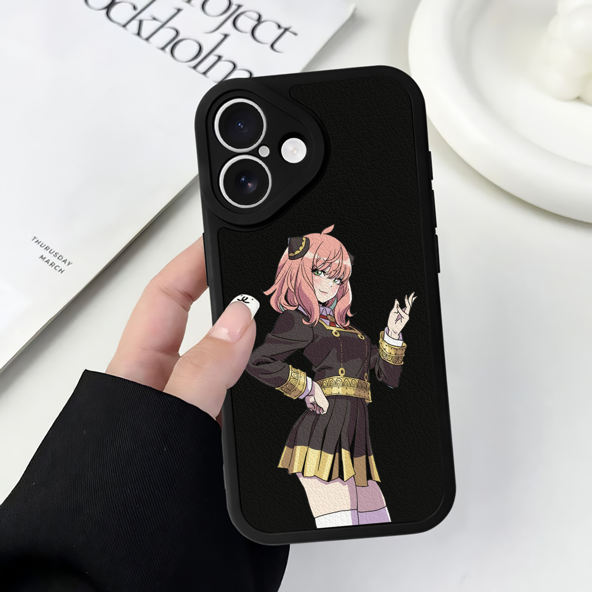 （画像用） SPY×FAMILY间谍家家酒 【iPhone 16シリーズ対応】シリコンスマホケース（レザー調） 材質：シリコン
